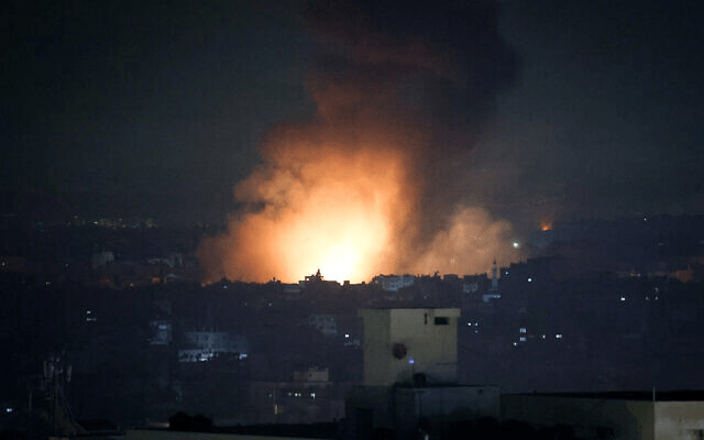 IDF: Πραγματοποιεί κύμα «έντονων» αεροπορικών επιδρομών στη&nbsp;Γάζα