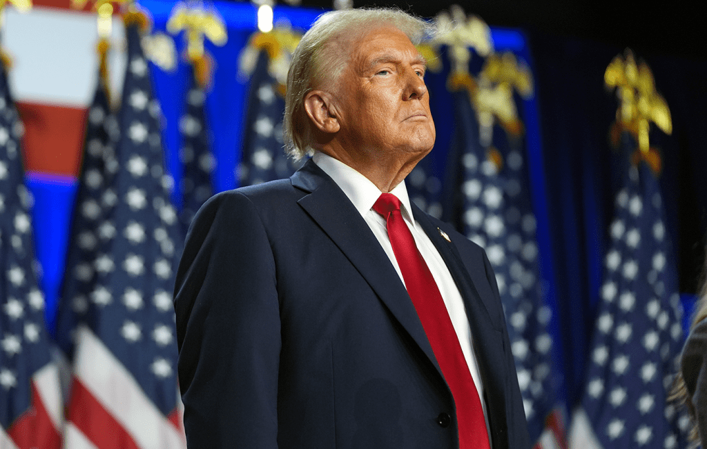 Η νίκη Τραμπ έφερε  άνοδο σε Bitcoin και&nbsp;δολάριο