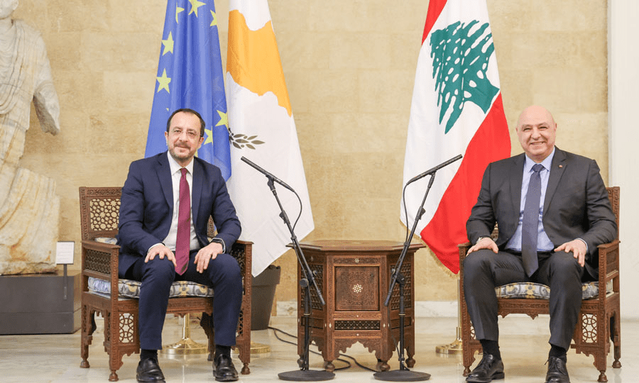 Δίπλα στον νεοεκλεγέντα Πρόεδρο του Λιβάνου ο&nbsp;ΠτΔ